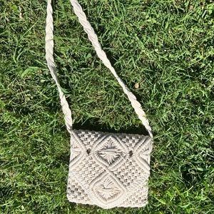 MACRAMÉ CROSS BODY